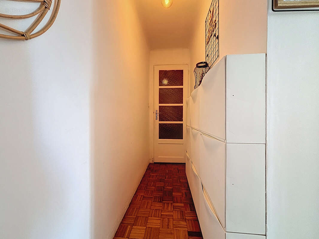 Appartement à MARSEILLE-7E