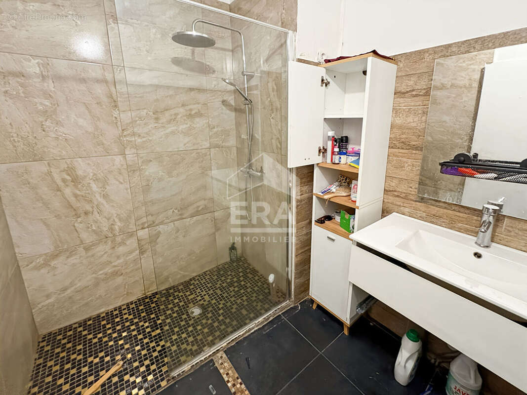 Appartement à MARSEILLE-15E