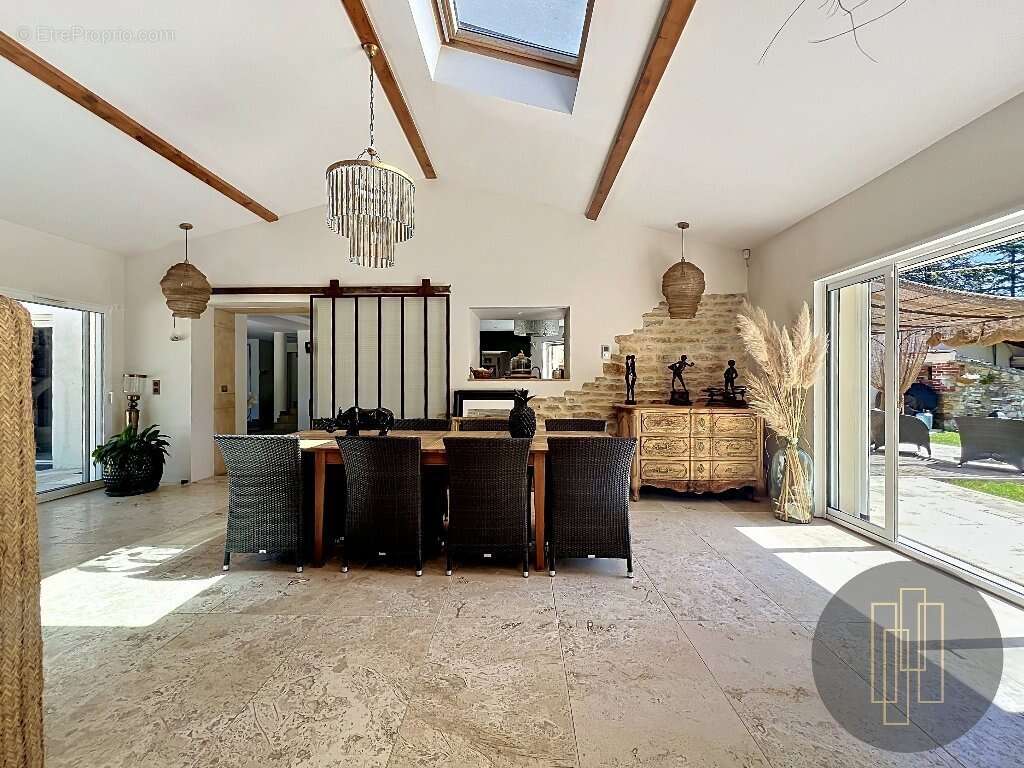 Maison à MARCILLY-D'AZERGUES