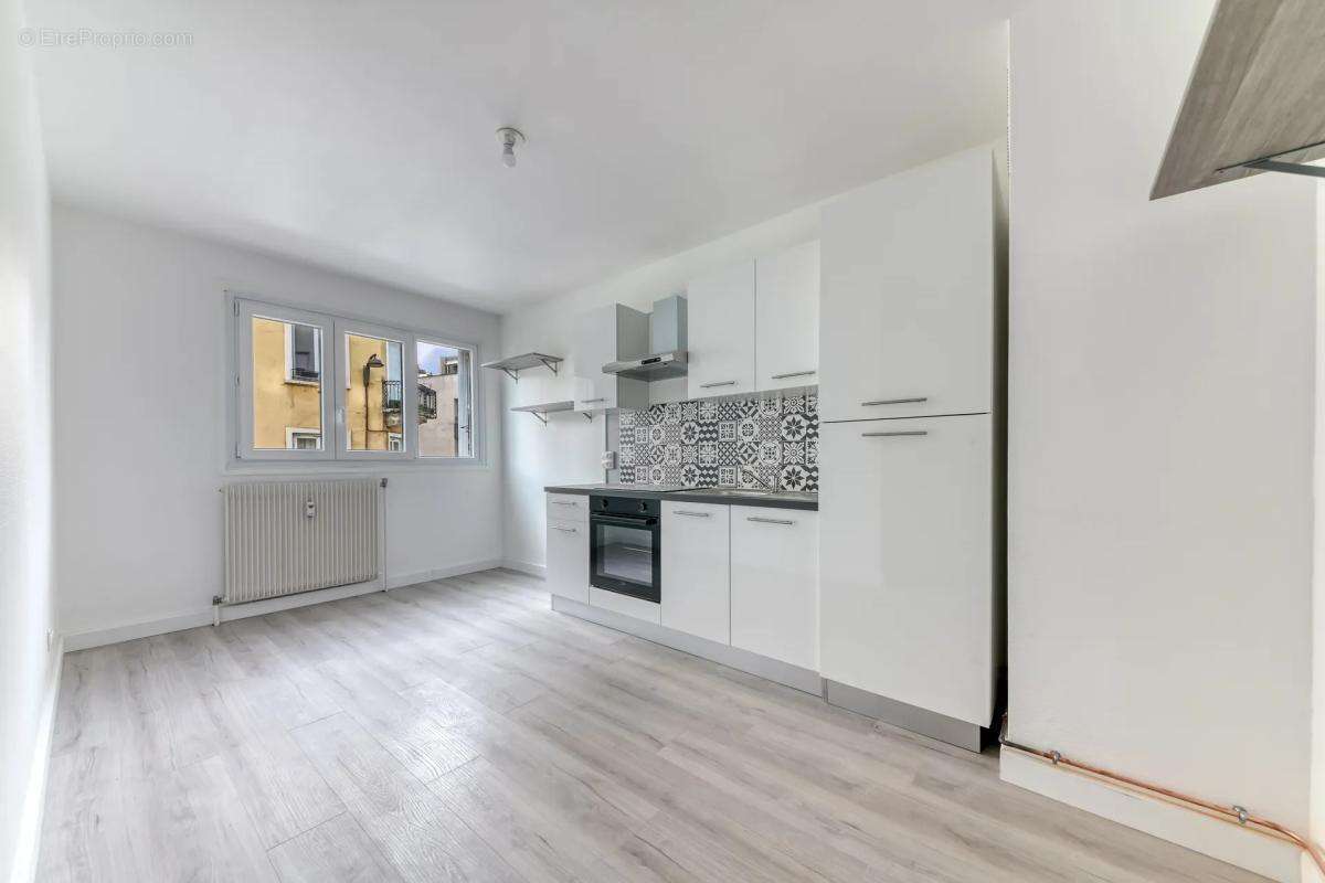 Appartement à LYON-4E
