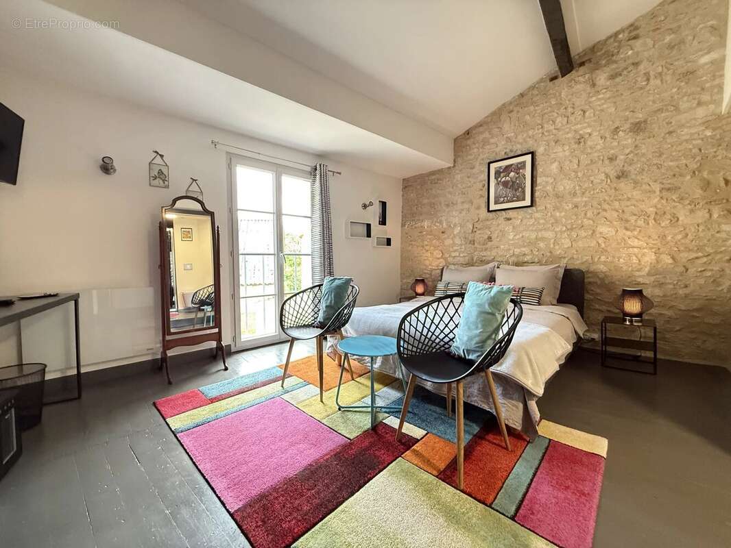 Maison à VERTEUIL-SUR-CHARENTE