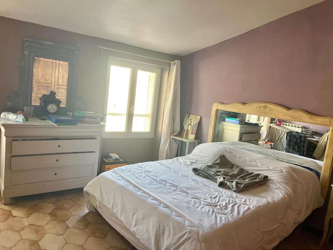 Photo 4 - Commerce à COLLOBRIERES