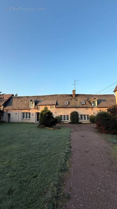 Maison à SAINT-PIERRE-LES-ELBEUF
