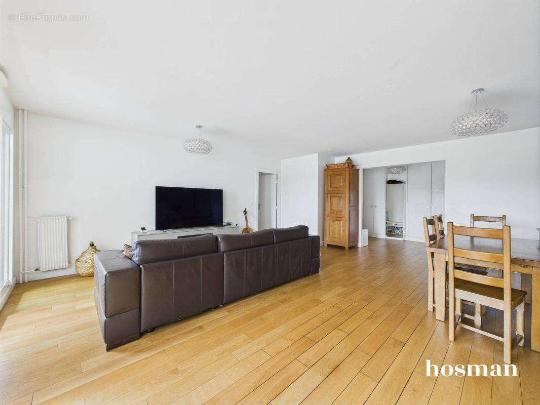 Appartement à PARIS-19E