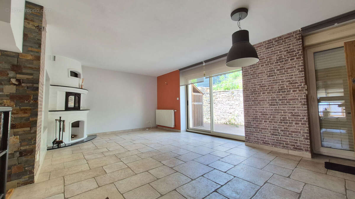 Pernand-vergelesses : maison t6 - 151 m2 - photo 3