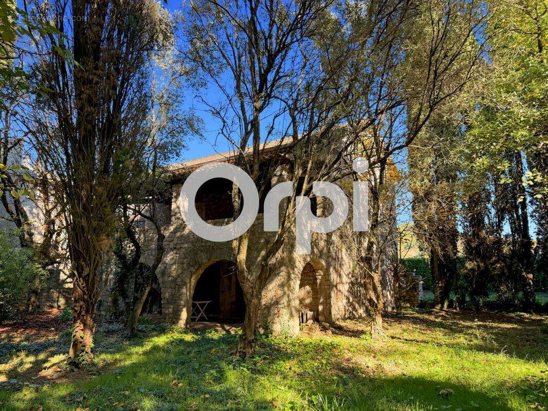 Maison à VALLON-PONT-D&#039;ARC