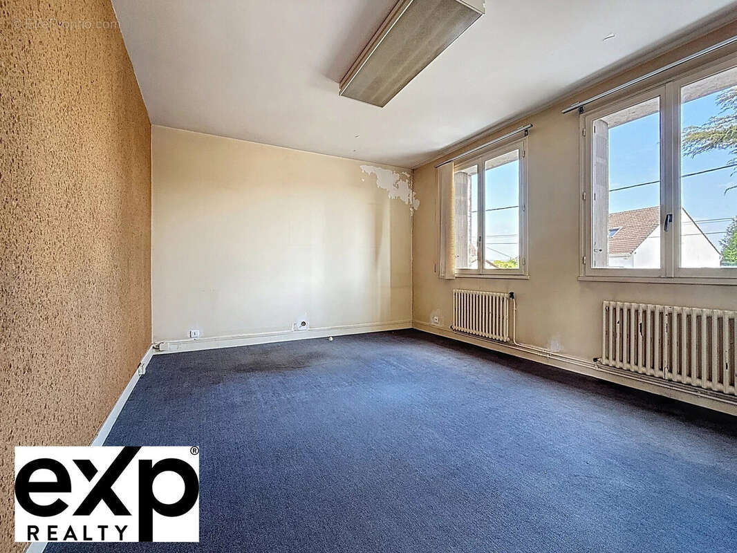 Appartement à MEZIERES-SUR-SEINE