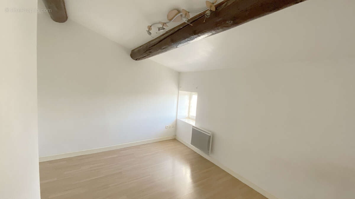 Appartement à CRAPONNE