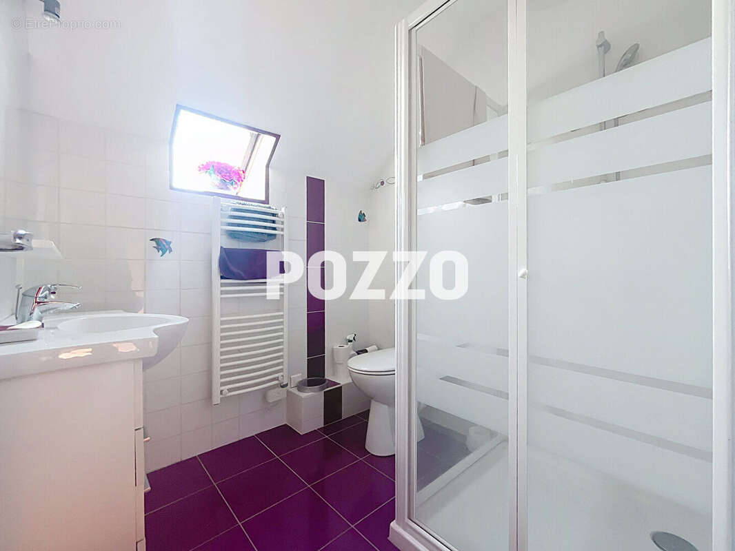 Maison à SAINT-PAIR-SUR-MER