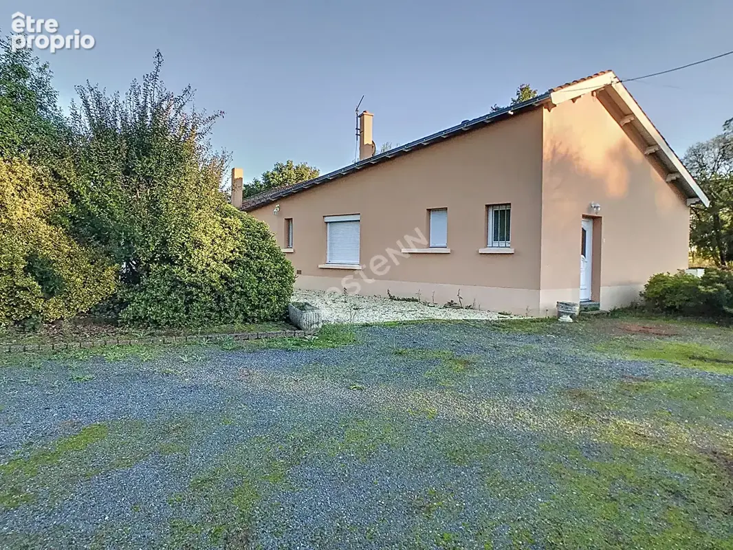 Maison à MOUZILLON