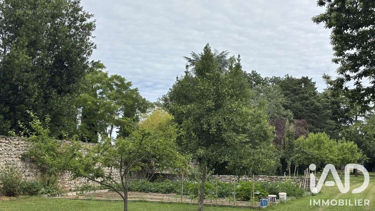 Maison 110 m² à Fontaine-Sous-Jouy  - photo 6