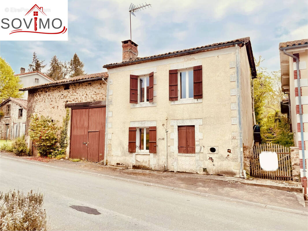 Maison à CHIRAC