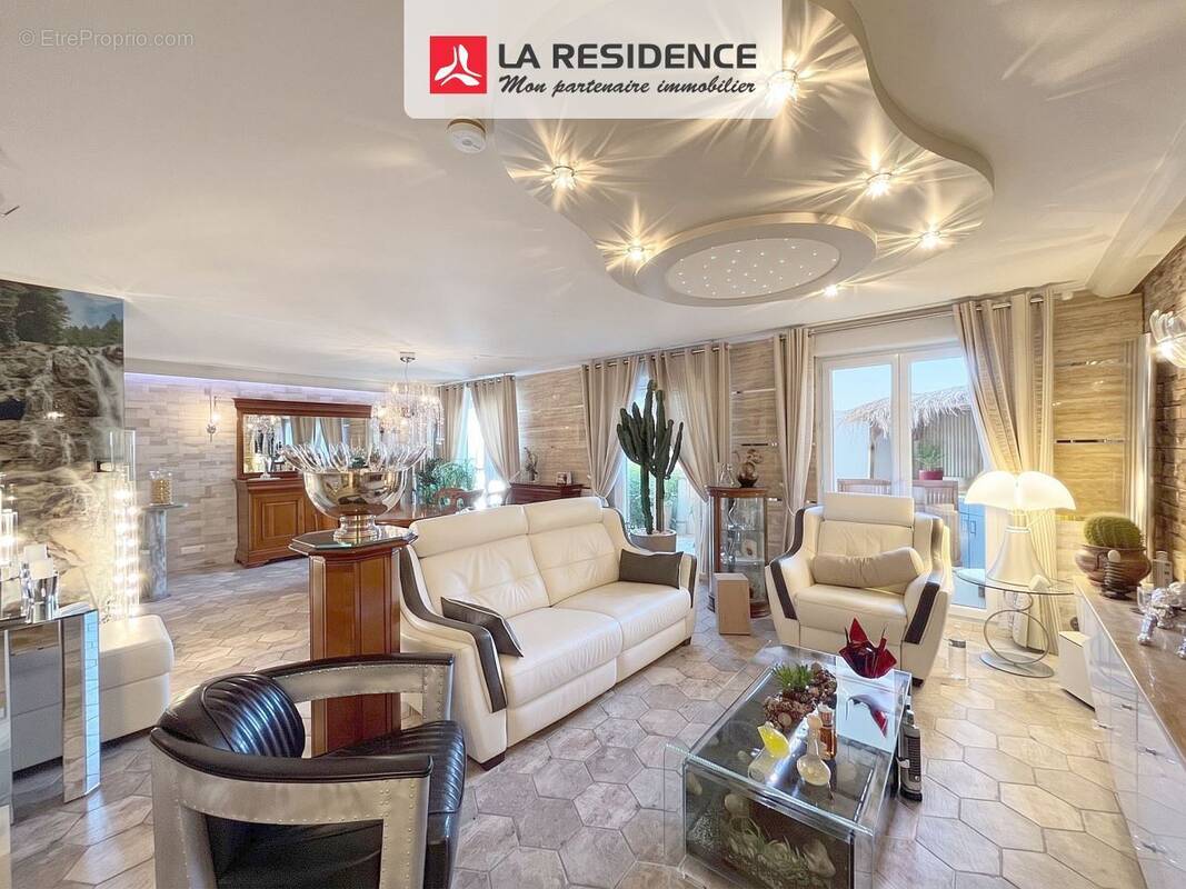 Appartement à SAINT-OUEN-L'AUMONE