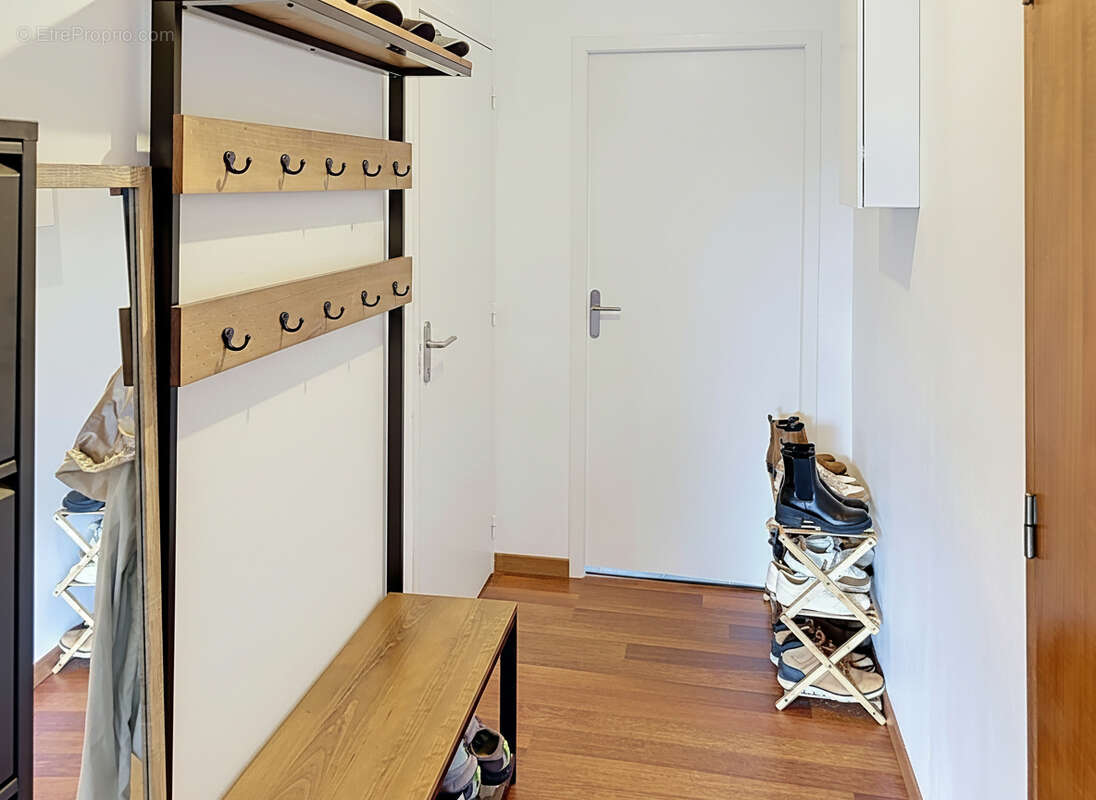 Appartement à TOURLAVILLE