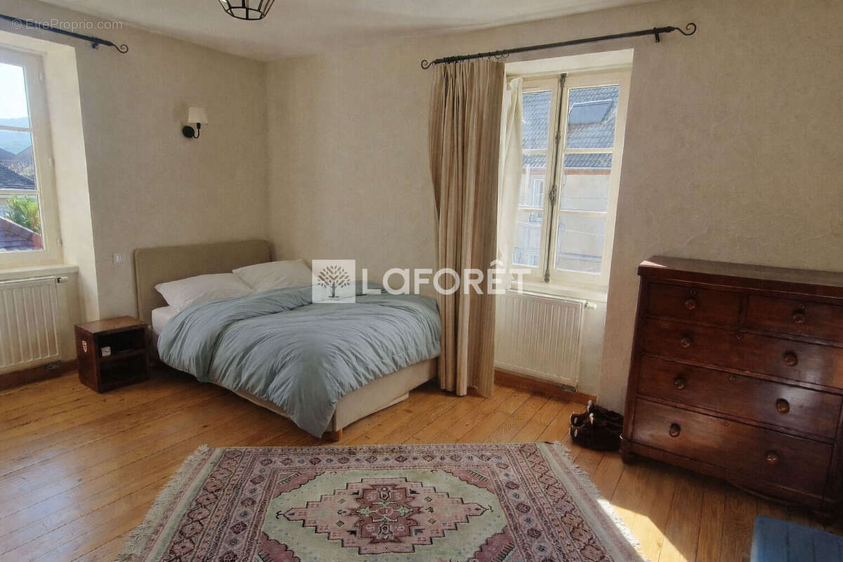 Maison Bourgeoise individuelle en pierre à Port -LESNEY 7 pièce(s) 214 m2 - photo 9