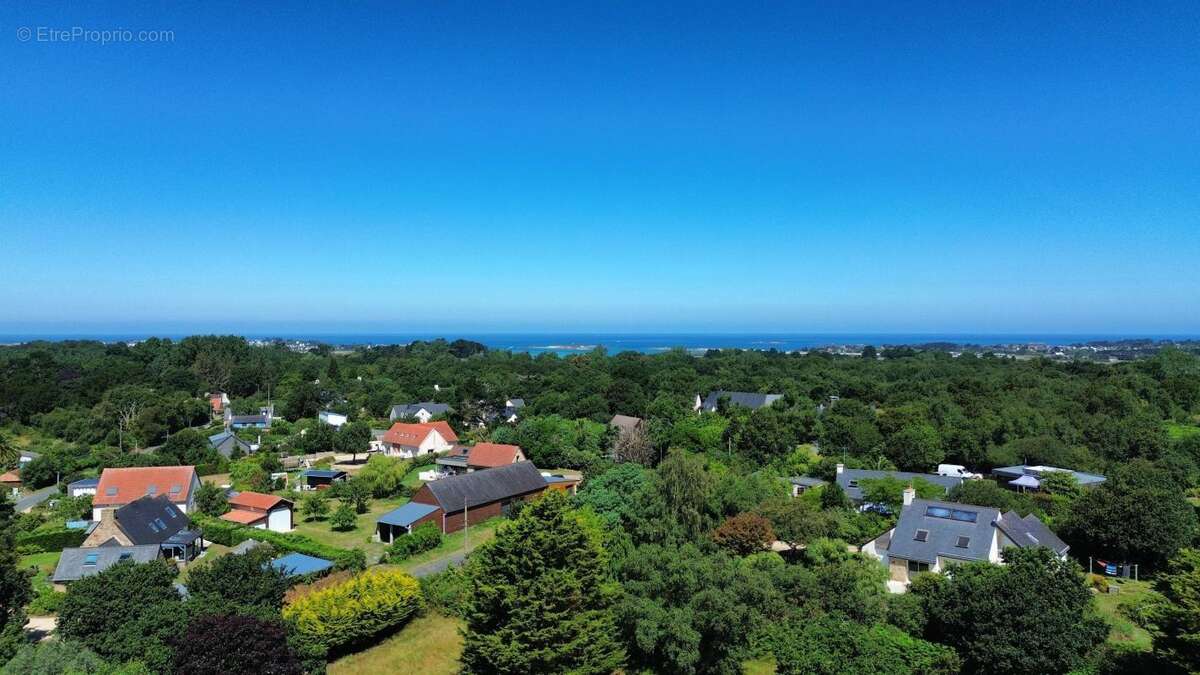 À 1,2 km de la plage et des commerces - photo 19