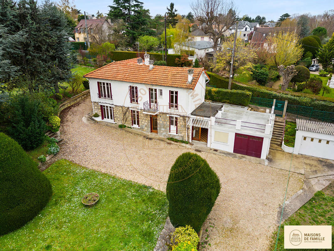 Maison à BOUGIVAL
