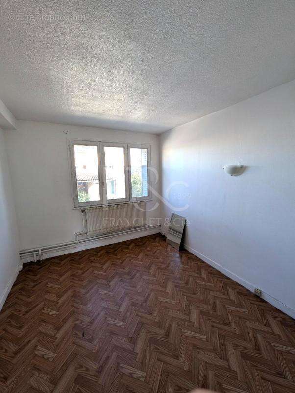 Appartement à FRANCHEVILLE