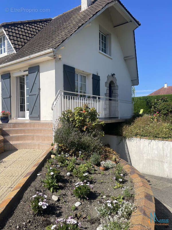 maison entree face - Maison à DIEPPE