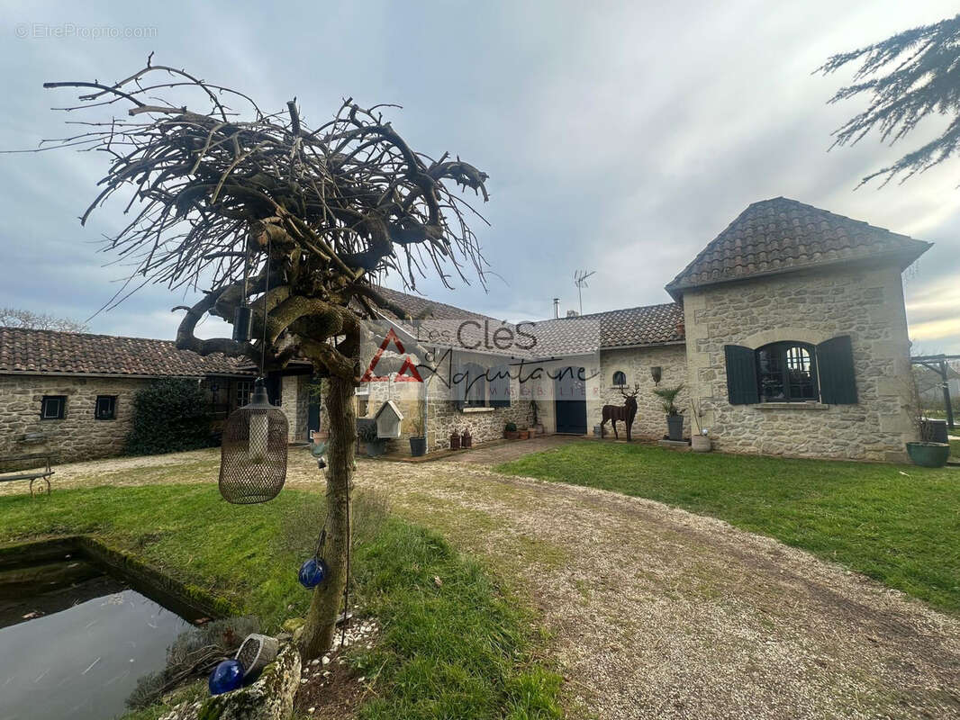 Maison à GORNAC