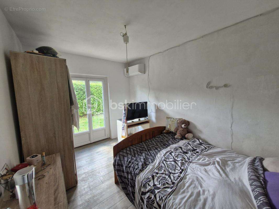 Maison à LES EGLISOTTES-ET-CHALAURES