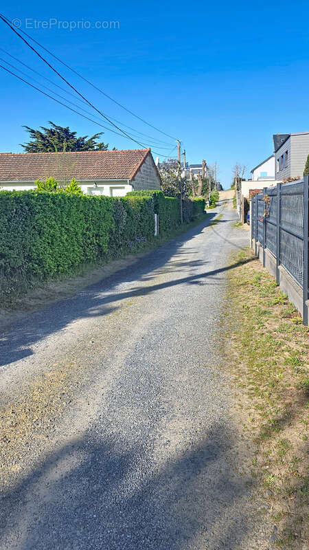 Maison à JULLOUVILLE