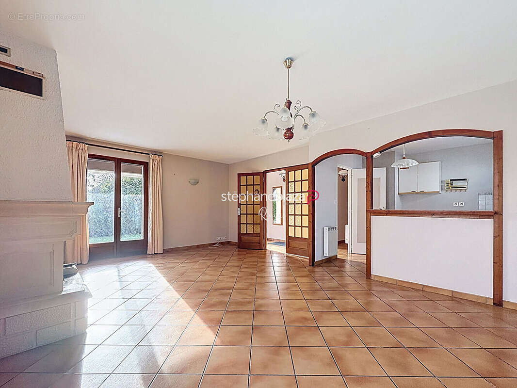 Maison à SAINT-SULPICE-DE-ROYAN