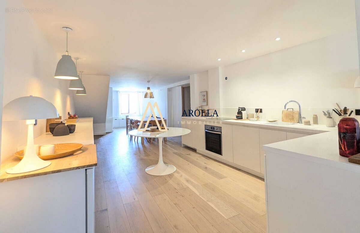 Appartement 115 m² à Bourg-Saint-Maurice  - photo 2