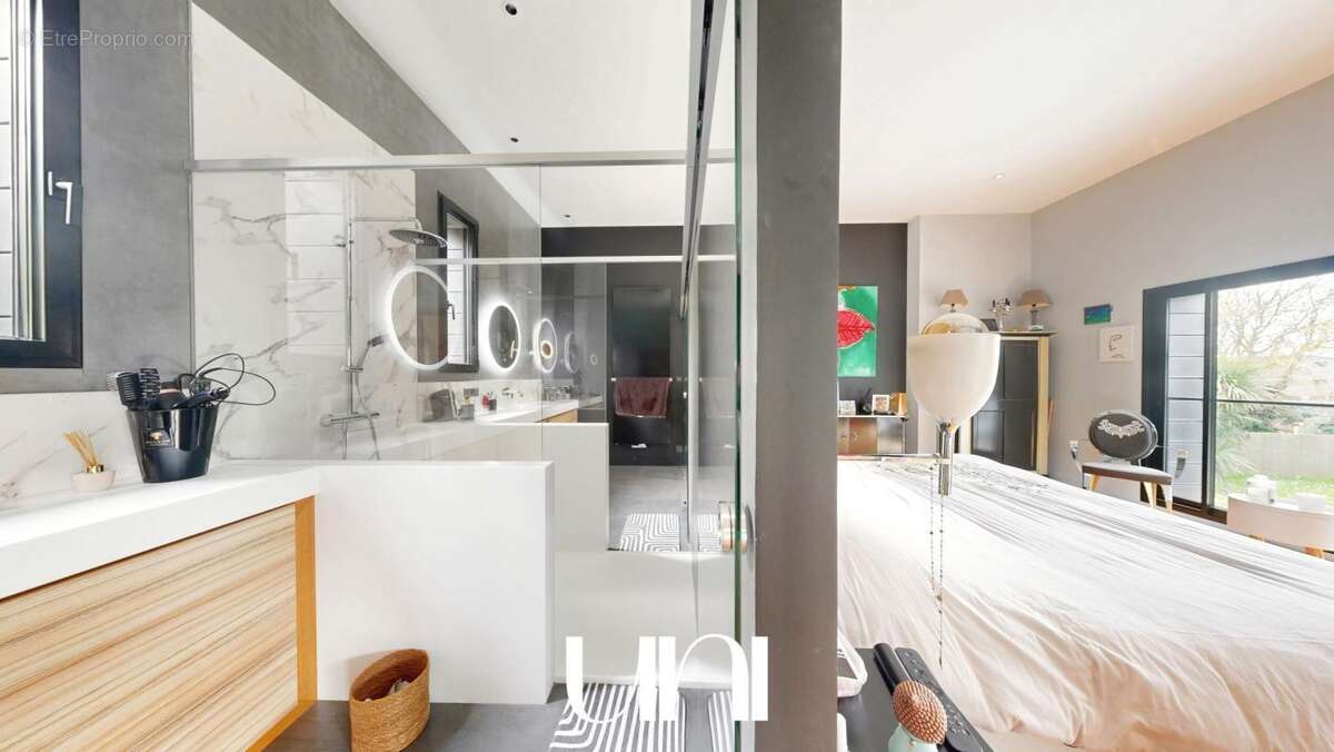 Maison à SAINT-CONTEST