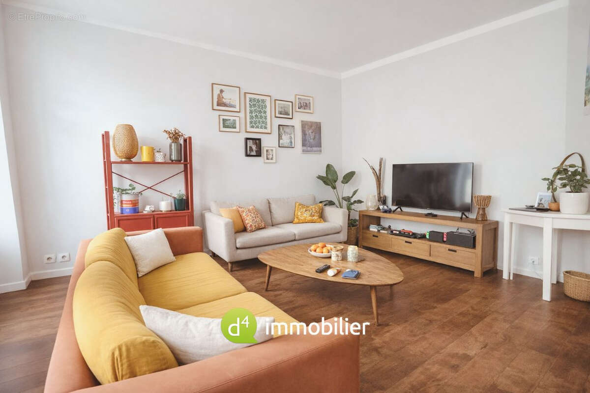 Appartement à MARSEILLE-6E