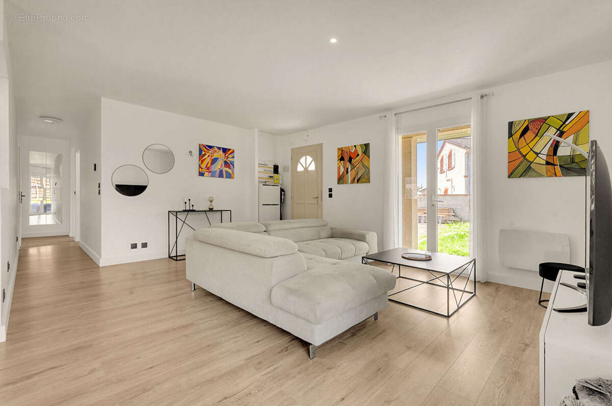 Maison à SAINT-GENIES-BELLEVUE