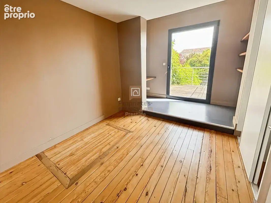 Bordeaux -Bastide Belle maison familiale de caractère avec jardin et piscine - photo 10