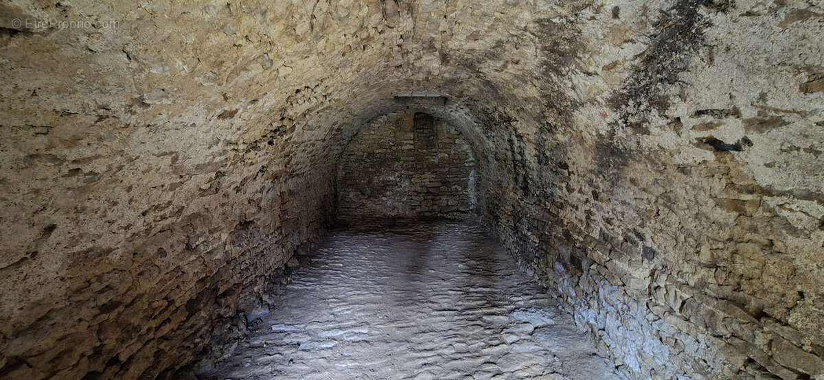 Maison à NUARS