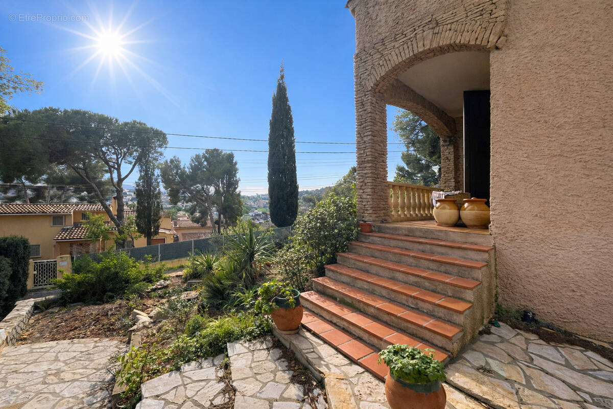 Maison à LA SEYNE-SUR-MER