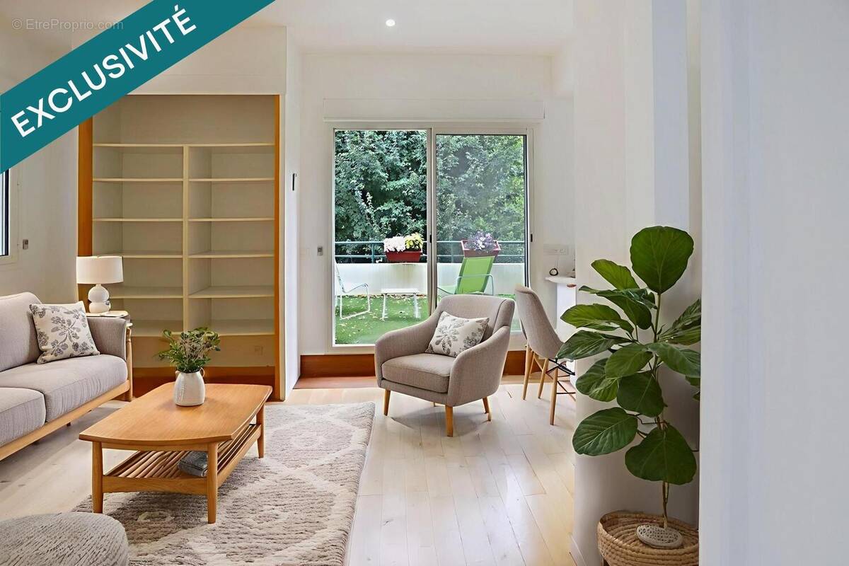 Photo 1 - Appartement à SAINT-MAUR-DES-FOSSES