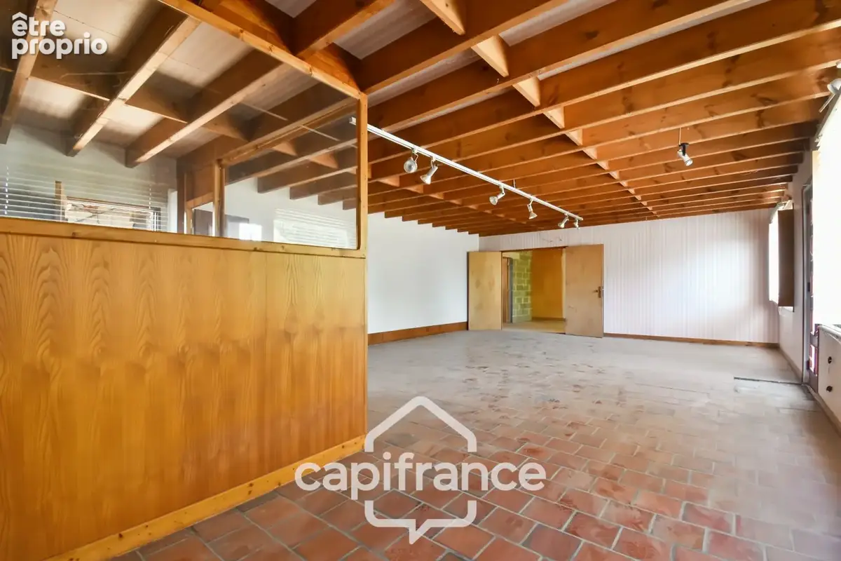 Maison à vendre  COURCELLES (17), 140m²habitables, 7 pièces sur 4800m² de terrain avec nombreuses dépendances - photo 18