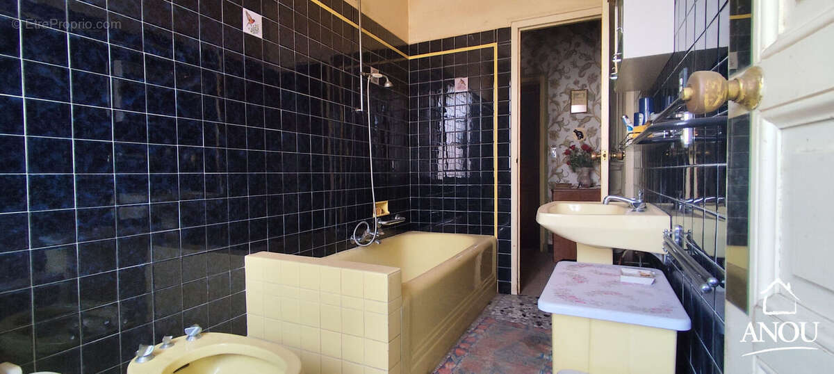 Maison familiale - quartier historique - photo 8