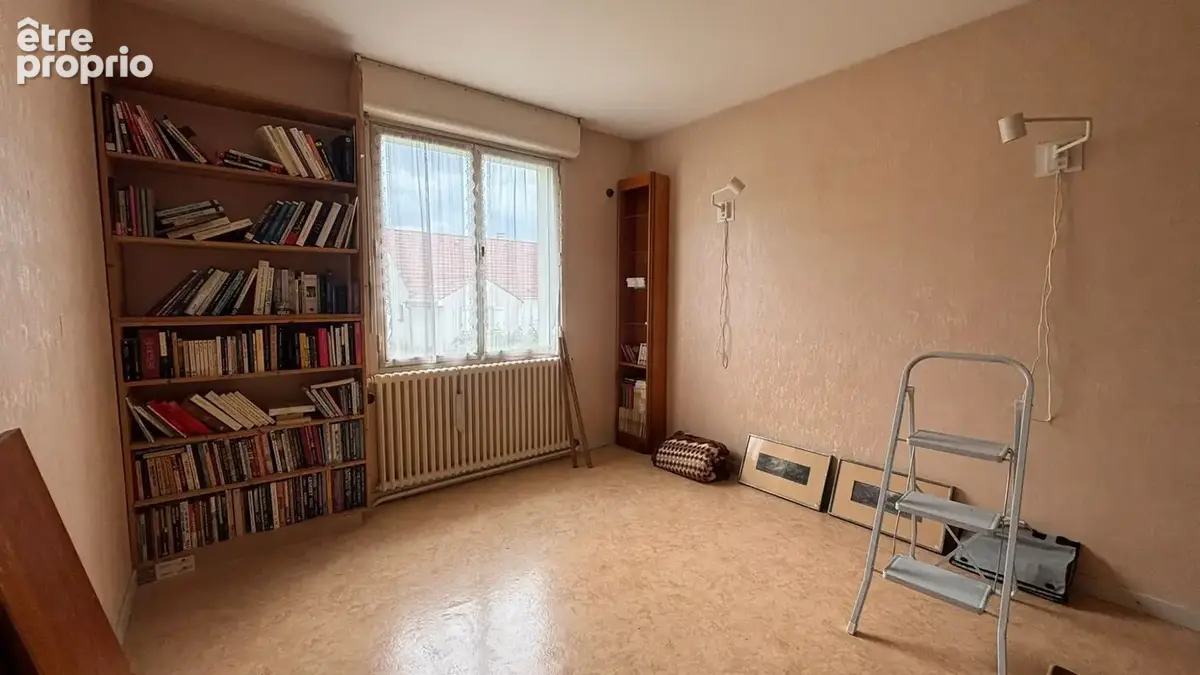 Maison 6 pièces 95 m² à vendre à Fleury-Les-Aubrais (45400) - photo 5