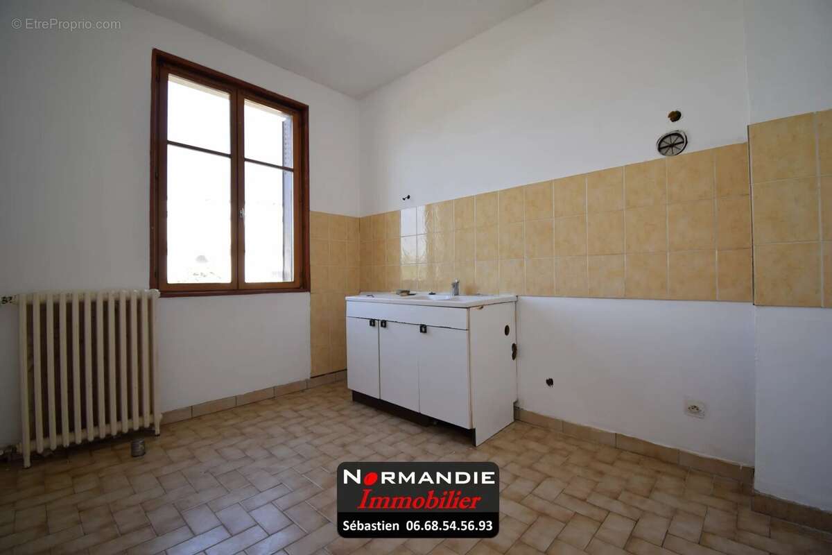 Maison à DOUDEVILLE