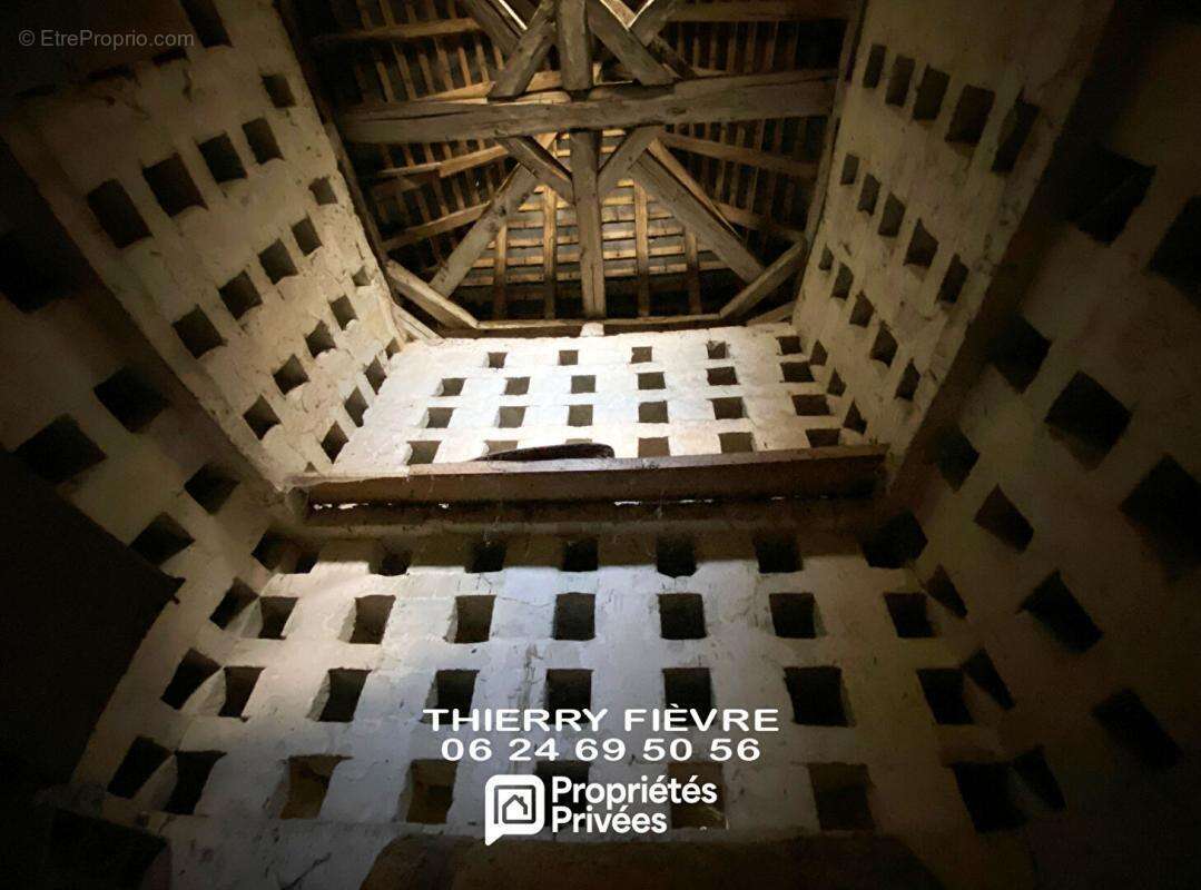 A vendre curçay sur dive - ensemble immobilier  rénové et à rénover sur 1500 m2  de terrain - photo 15