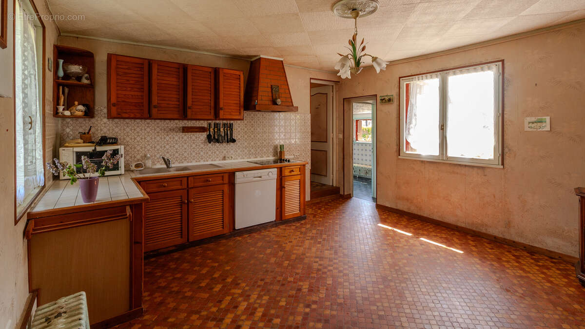 Maison à MONT-CAUVAIRE