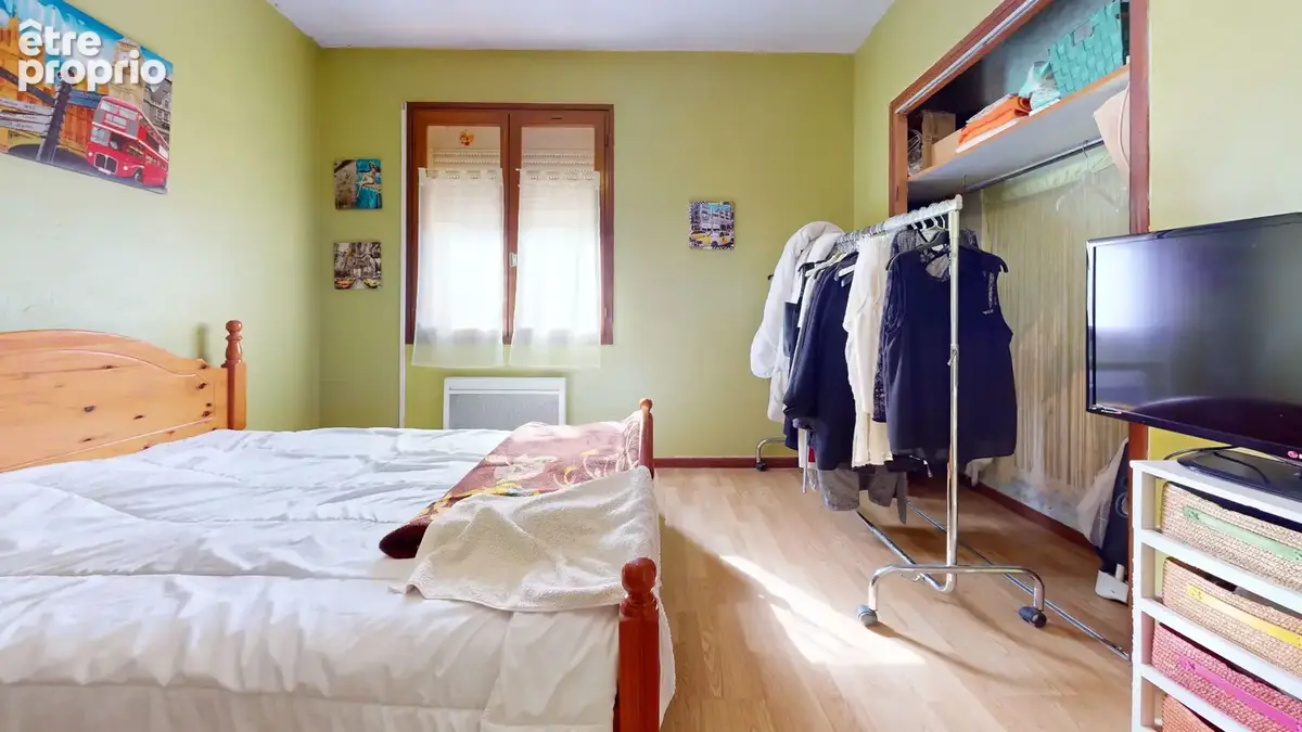 Grande maison avec 2 500 m² de terrain - Cugnaux - photo 7
