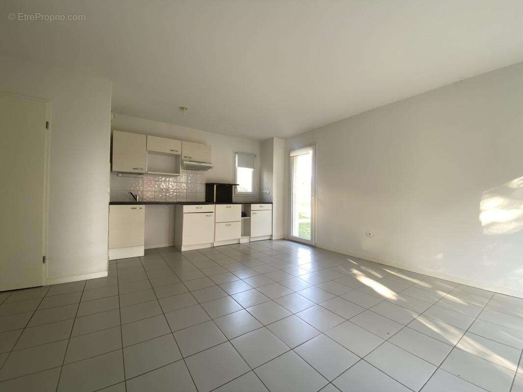 Appartement à SAINT-MEDARD-EN-JALLES