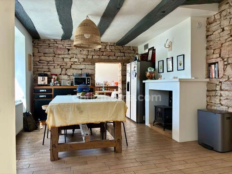 Maison à AUXONNE