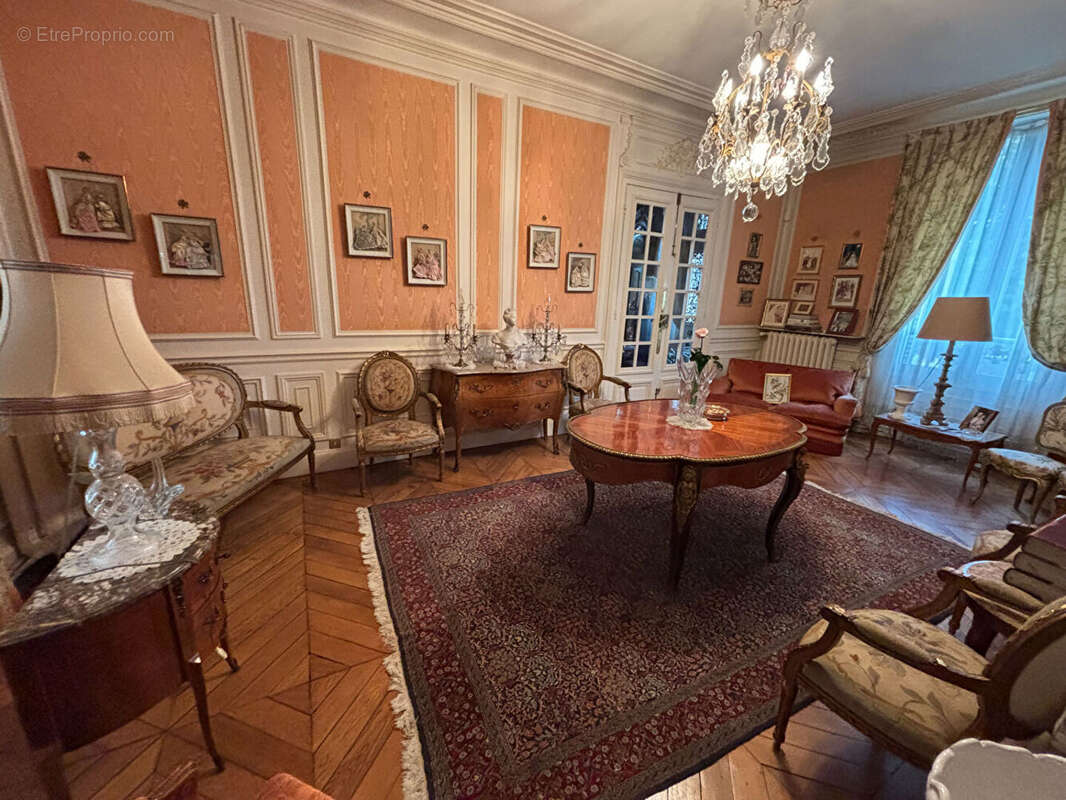 Maison à SAINTE-GENEVIEVE