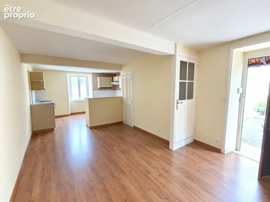 Maison à vendre 4 pièces PANISSIERES (42) - photo 2