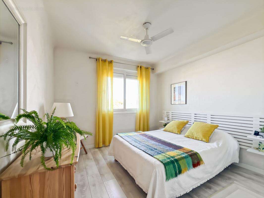 Appartement à SAINT-RAPHAEL