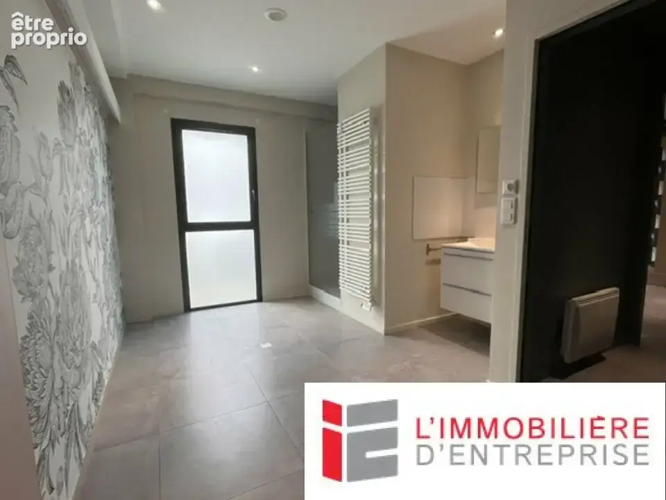 Local commercial a vendre - photo 4