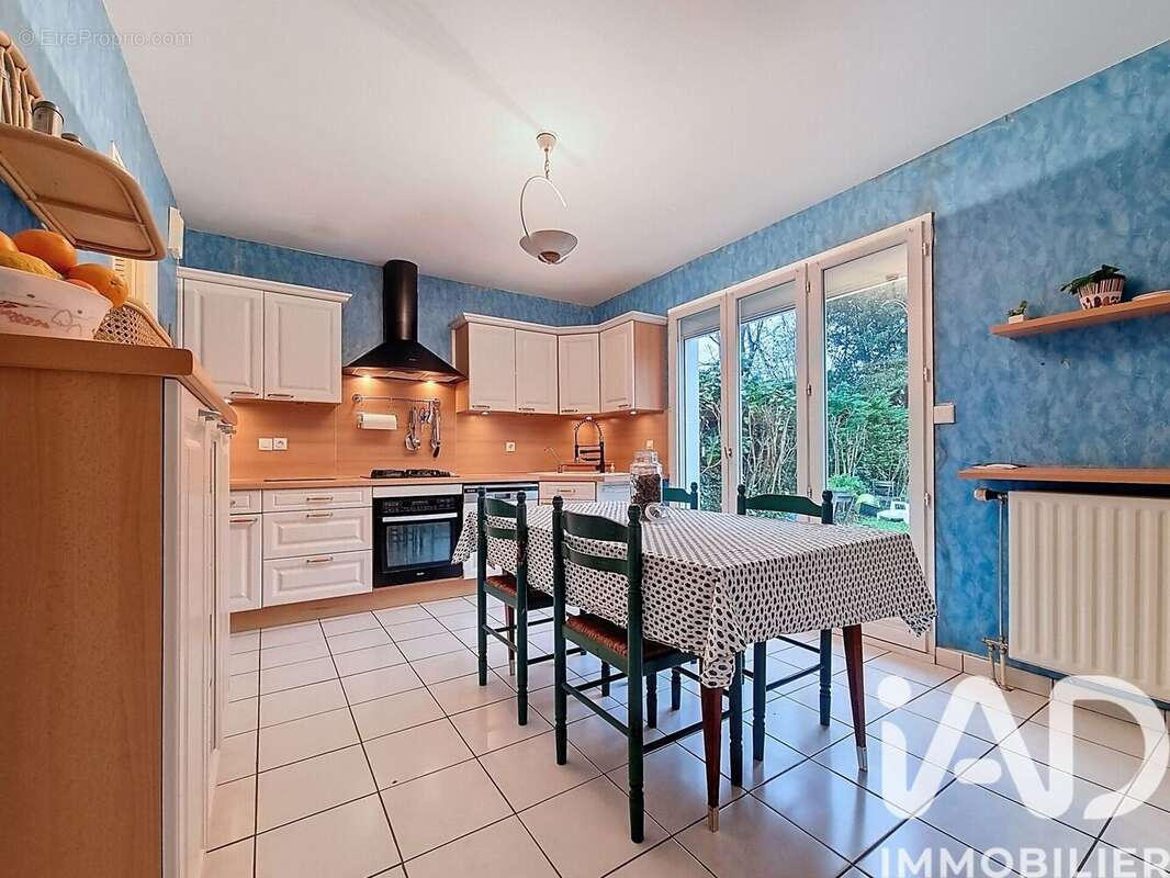 Photo 8 - Maison à CHEVRY-COSSIGNY