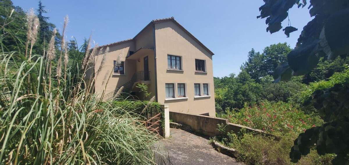 À vendre – ancien centre de vacances – écrin de verdure et calme absolu - photo 6